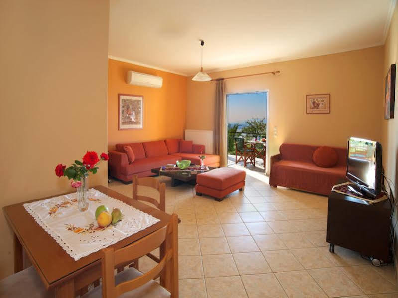 Eleftheria Apartments Vlachata Exterior foto